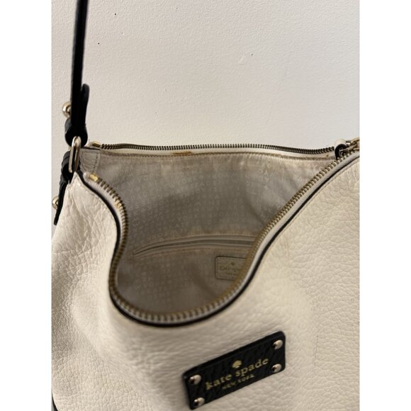 Kate Spade Women's Black and Cream Bay Street Lexie Bucket bag Minimalist - Picture 6 of 7